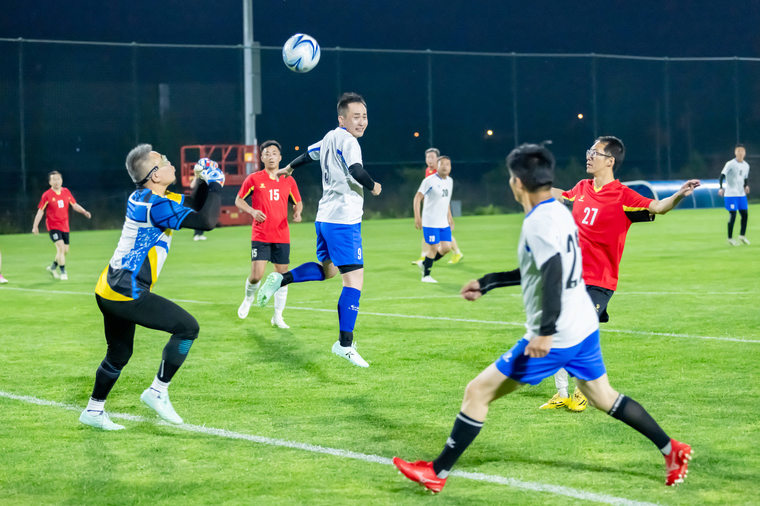 其在联赛中 其在联赛中