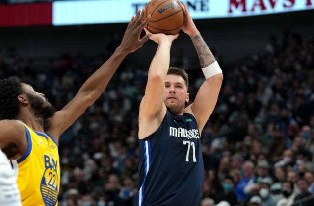 周的舞台 周的舞台