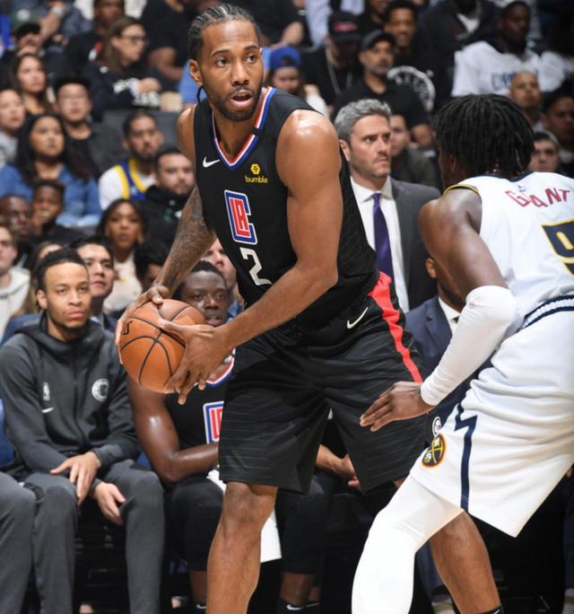 发起冲击的 发起冲击的