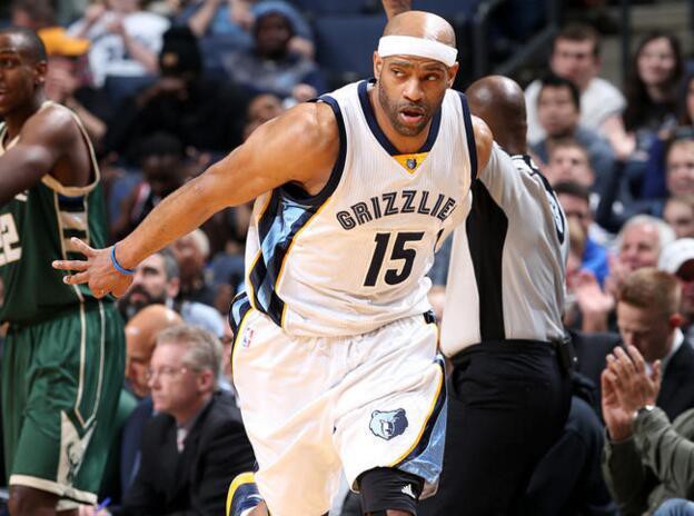 被射门数与 被射门数与